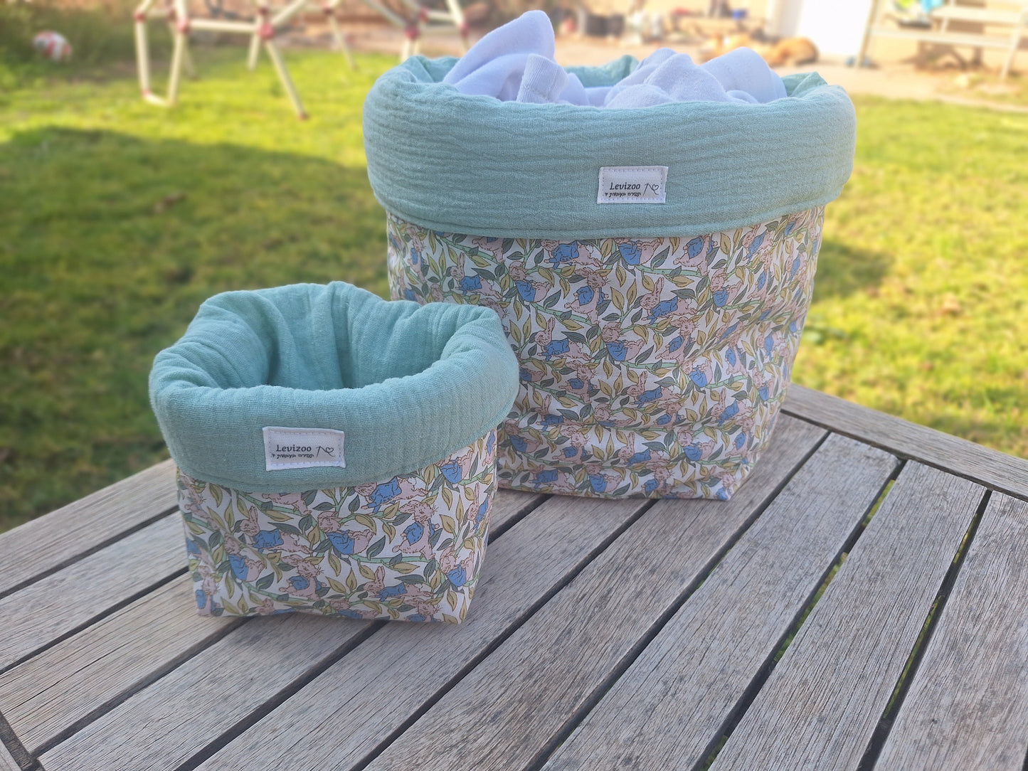 סלסלת אחסון קטנה